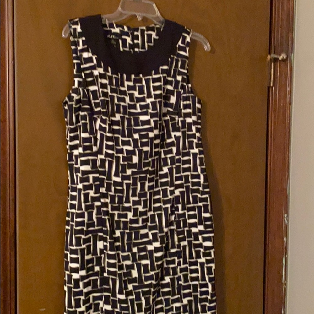 Women’s Dress